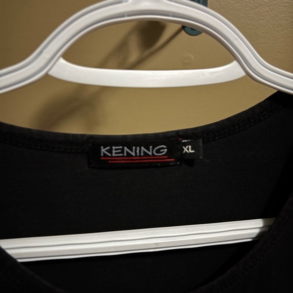 Kening XL Short sleeved black top. - Picture 3 of 6